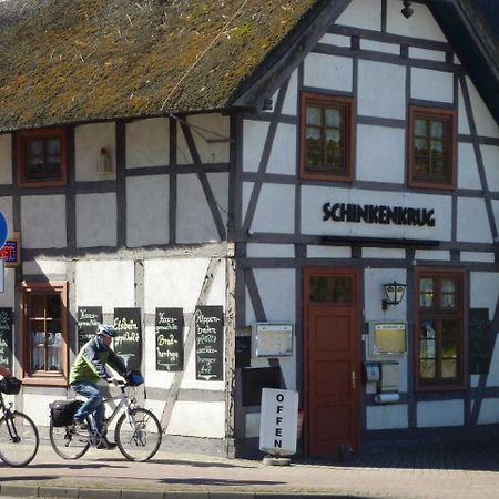 Gaststaette&Pension Schinkenkrug Hinrichshagen  Exterior foto